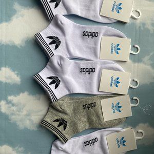 Adidas Gray, white socks